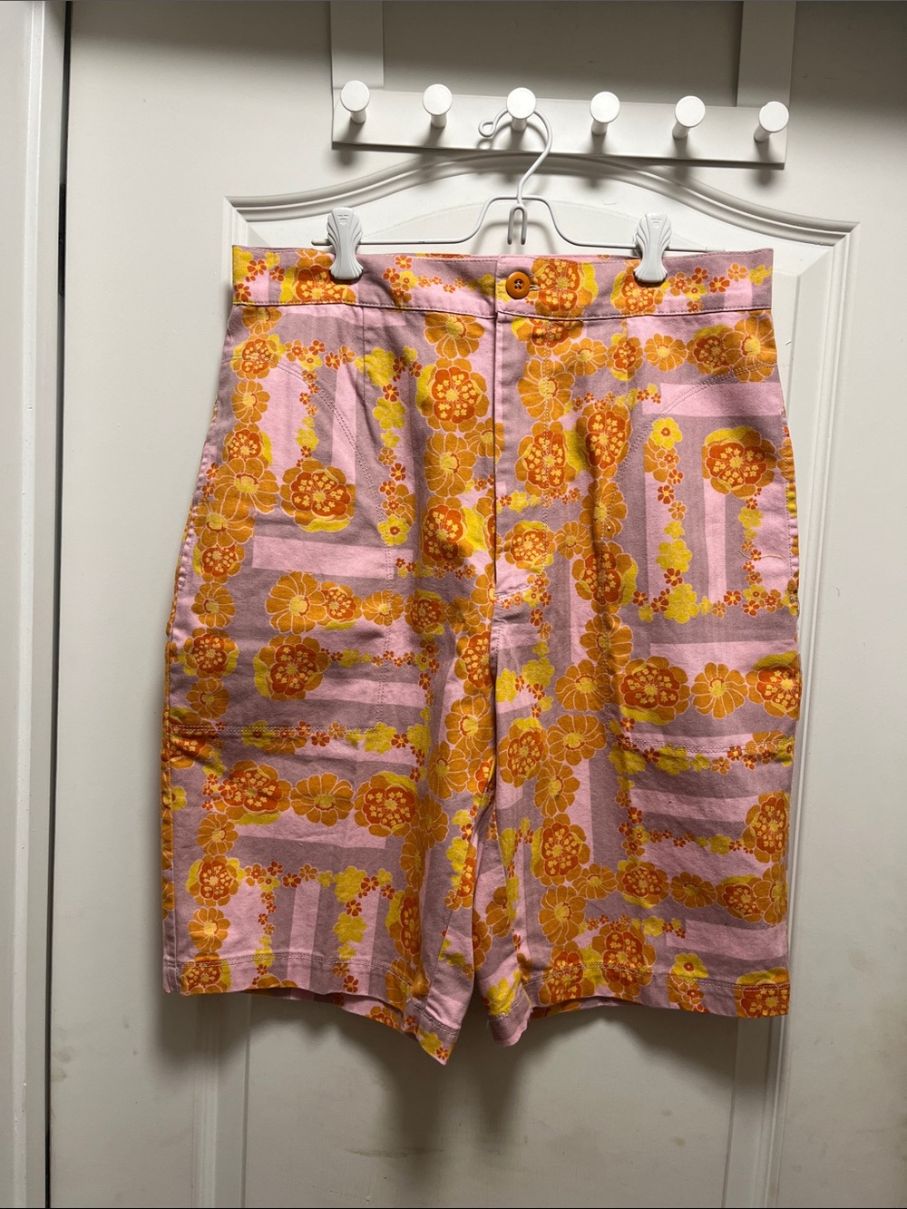 Free People size 14 Pink and Orange Floral Bermudas